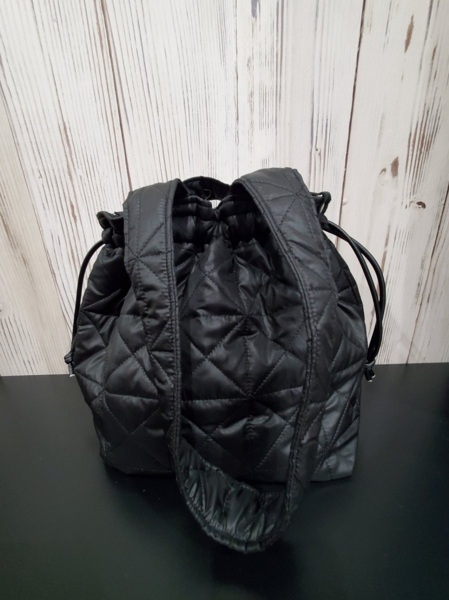 画像2: ＴＷＲ×ＦＲＥＥＬＹ　キルティング巾着ＢＡＧ（大） (2)