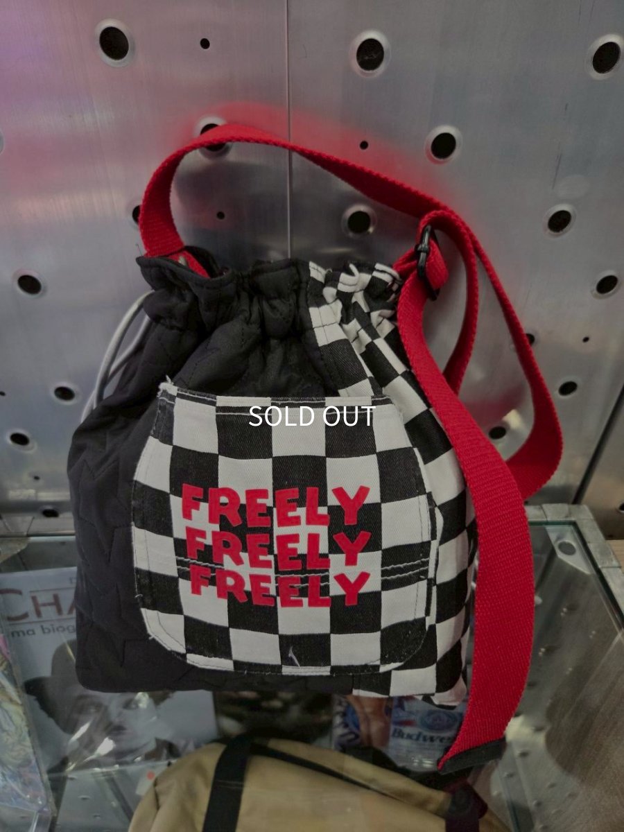 画像2: TWR×FREELY ブロックチェック巾着バッグ (2)