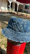 画像1: ダメージ加工デニムバケットハット (1)