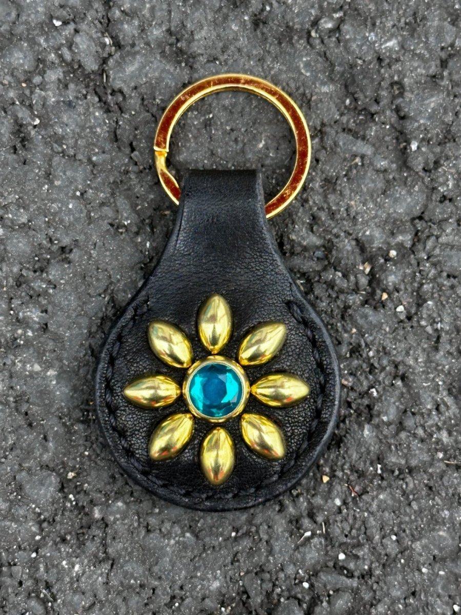 画像3: ＴＷＲオリジナル　スタッズキーホルダー (3)