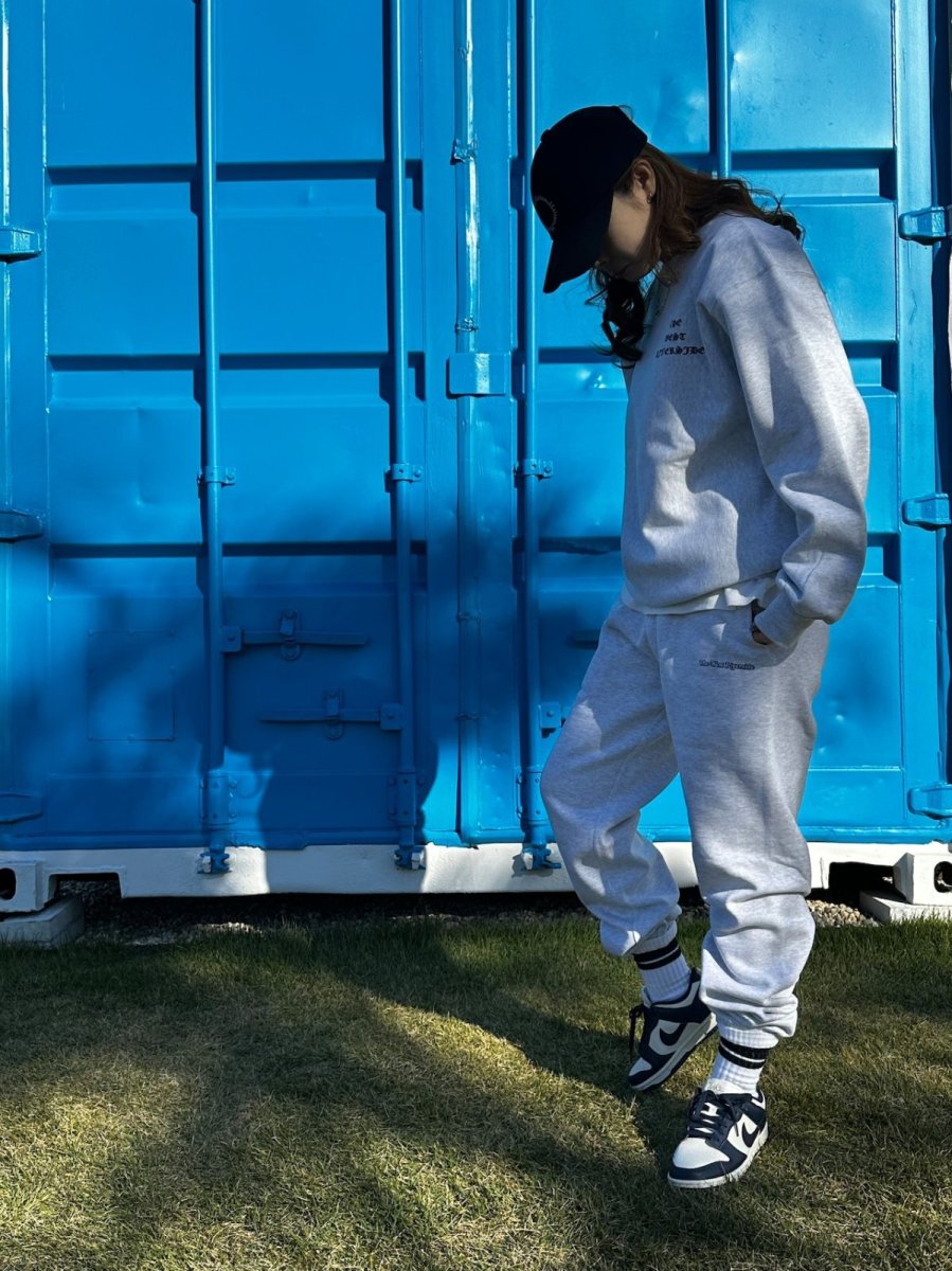 画像1: ＴＷＲオリジナル　花文字ロゴ　ヘヴィーウェイト　クルーネック　スウェット (1)