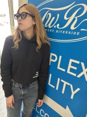 画像2: ＴＷＲリメイク　短丈ＴＷＲロゴフーディー (2)