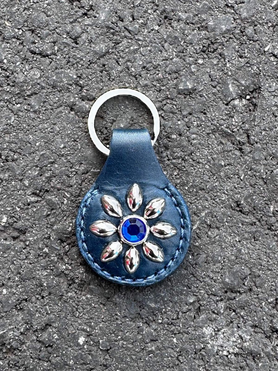 画像12: ＴＷＲオリジナル　スタッズキーホルダー (12)