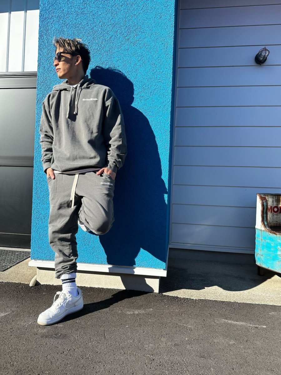 画像1: ＴＷＲオリジナル　　ＴＷＲロゴ　スウェットパンツ (1)