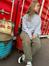 画像2: TWRオリジナル　花文字リボンクルーネックスウェット (2)