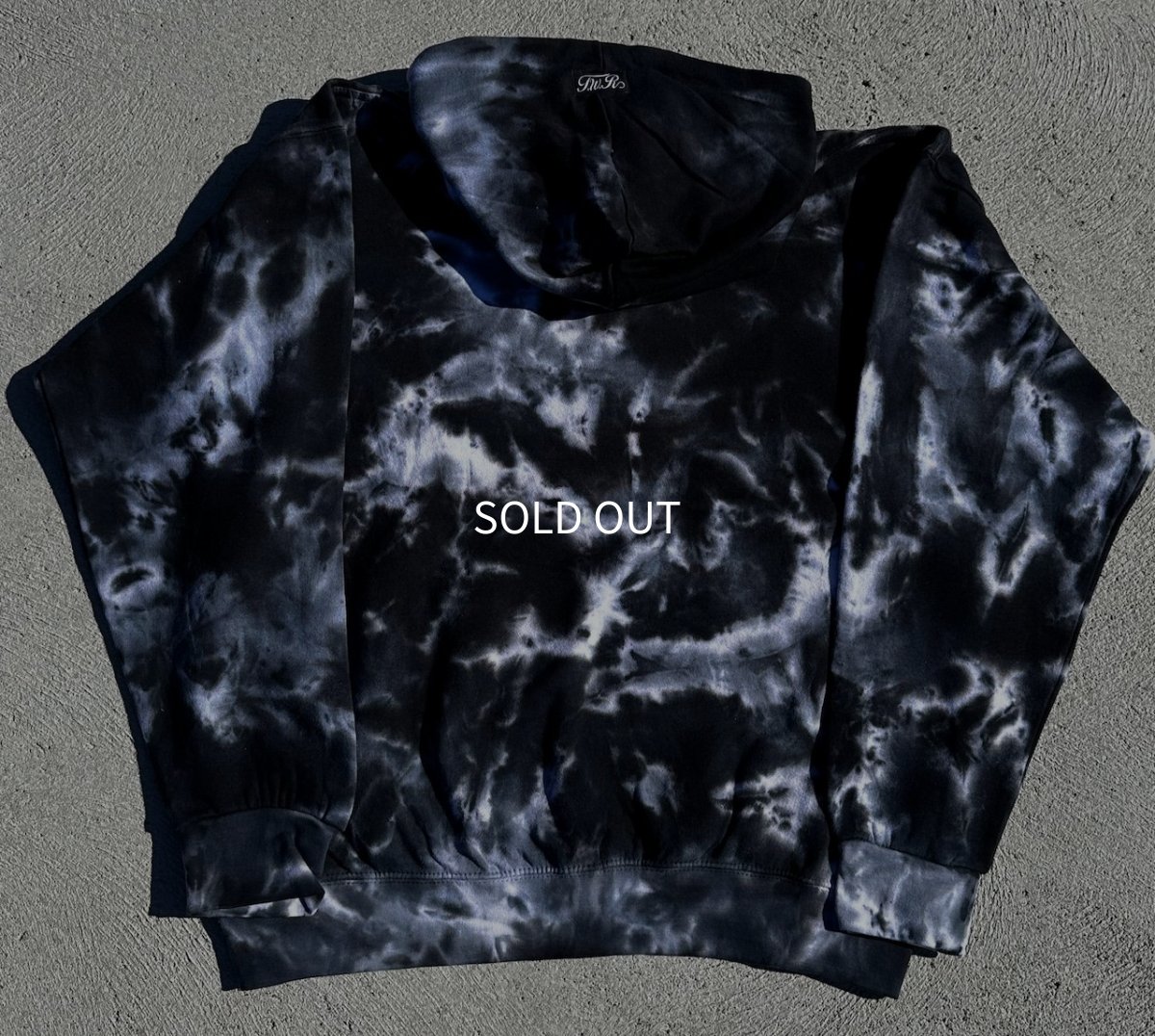画像5: ＴＷＲオリジナル　刺繍ロゴタイダイ柄プルオーバーパーカー (5)