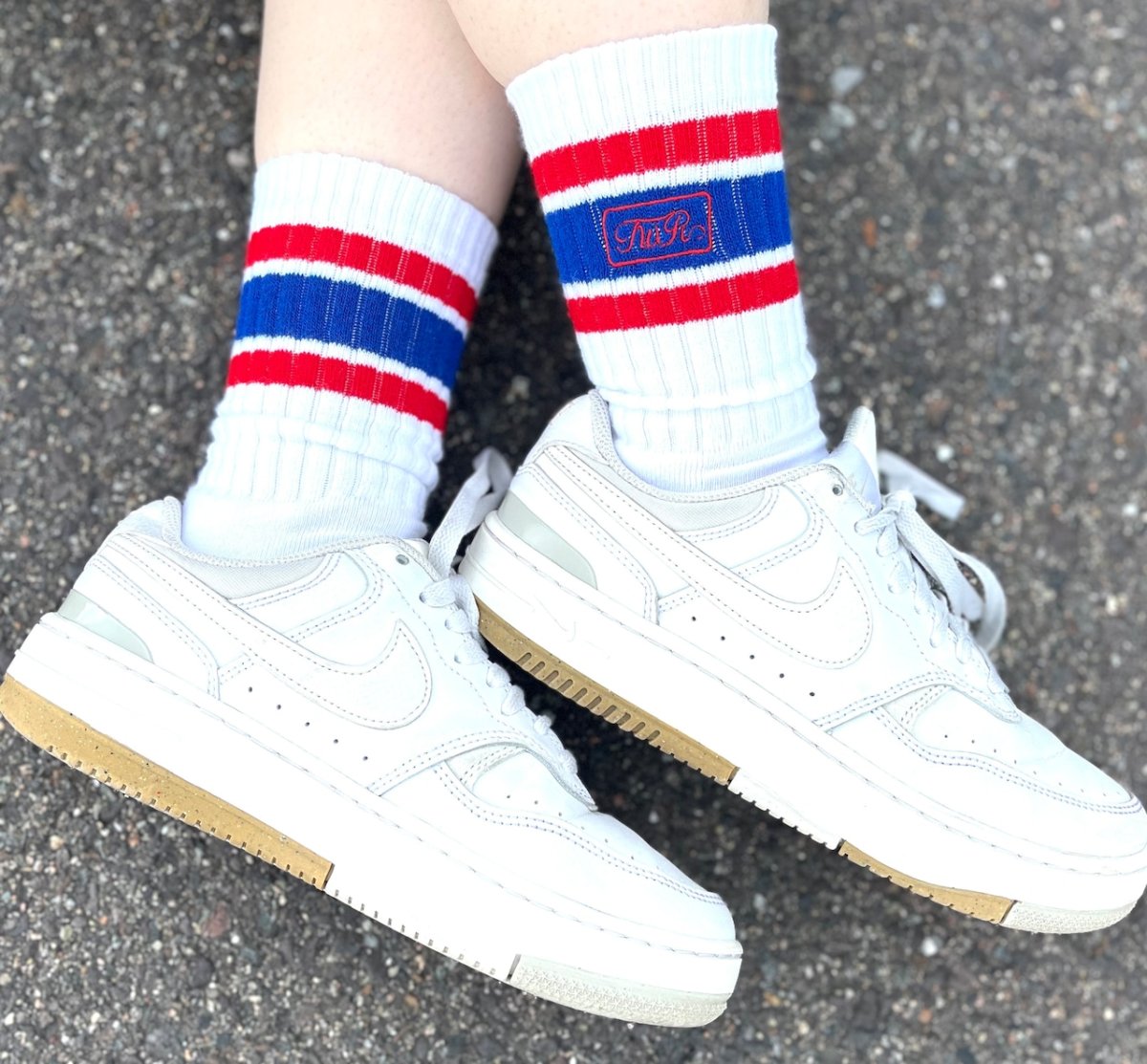 画像7: ＴＷＲオリジナル　ＴＷＲ刺繍クルーソックス【メンズ】【レディース】 (7)