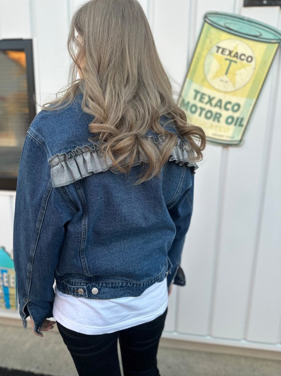 画像2: ＴＷＲリメイク　フリルデニムジャケット (2)