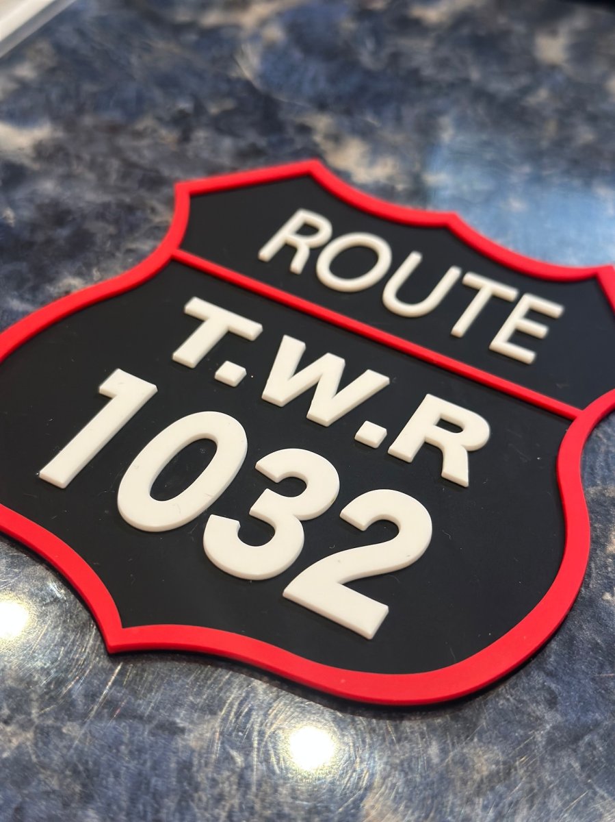 画像1: ＴＷＲオリジナル　ＲＯＵＴＥ　ＴＷＲ１０３２コースター (1)