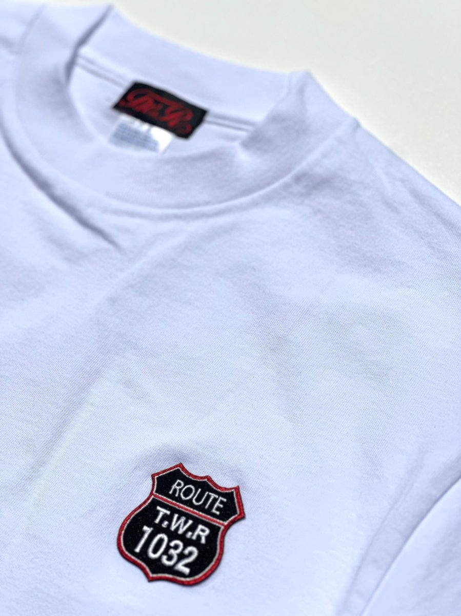 画像3: ＴＷＲオリジナル　ＲＯＵＴＥ　ＴＷＲ１０３２刺繍ワッペン半袖Ｔシャツ (3)